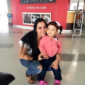 Meet your Posher, Antonella